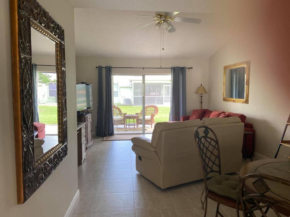 Sun&Fun - Beautiful Renovated 2/2 Villa In Jupiter Buitenkant foto